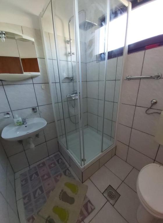 Apartmani Svitlana ซูโกชัน ภายนอก รูปภาพ