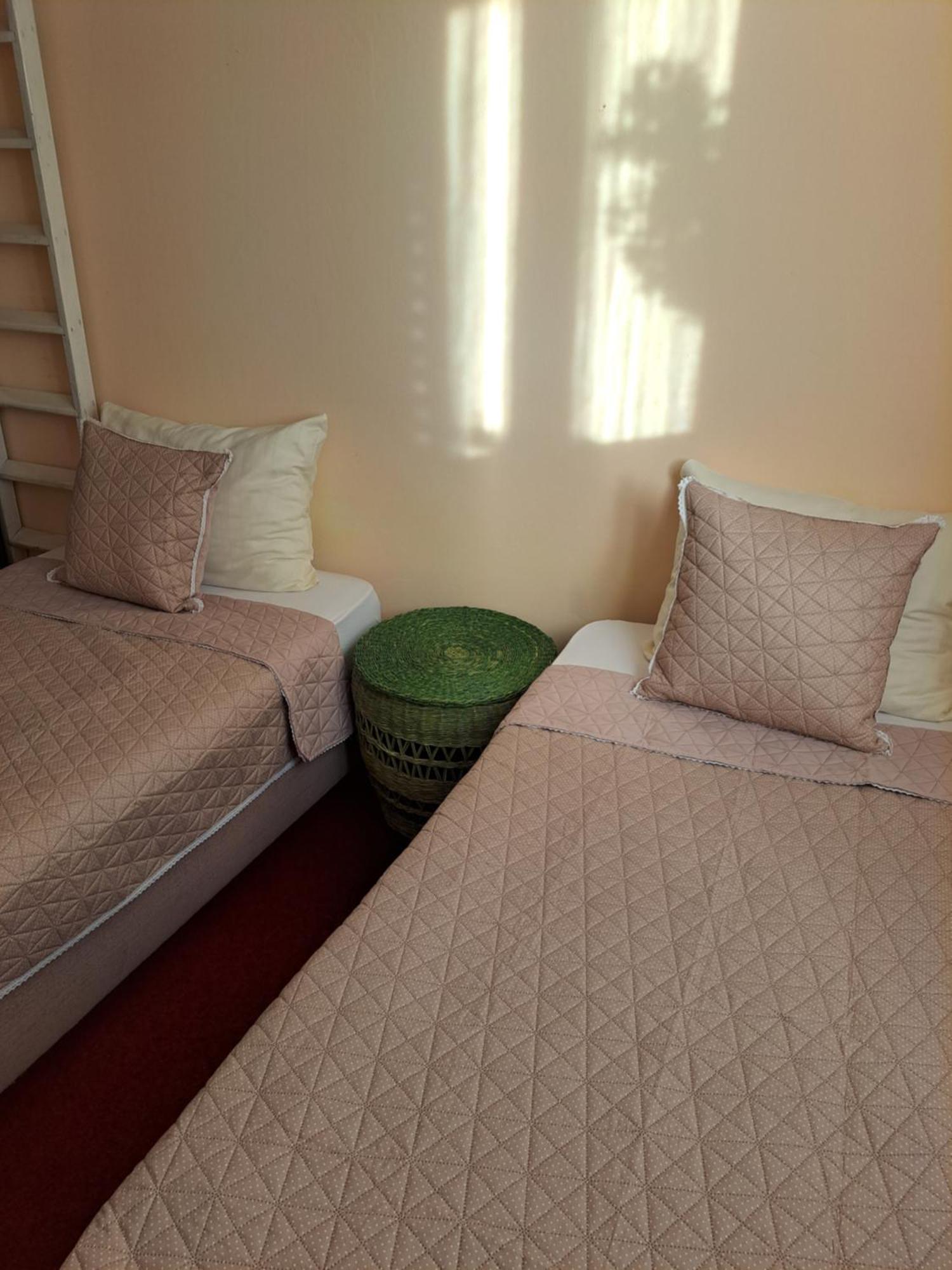 Apartmani Svitlana ซูโกชัน ภายนอก รูปภาพ